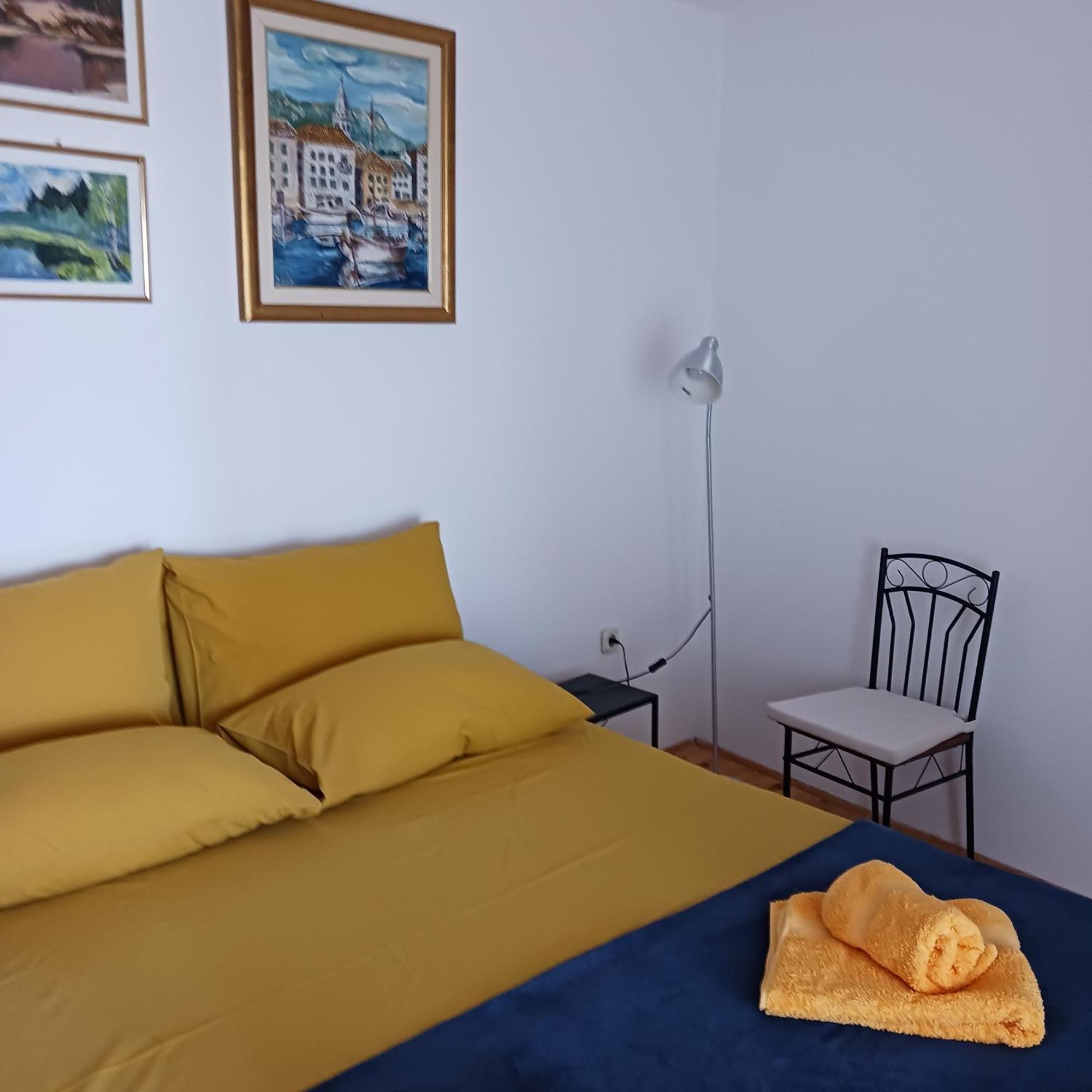 Apartments Elena & Damir Vis Dış mekan fotoğraf